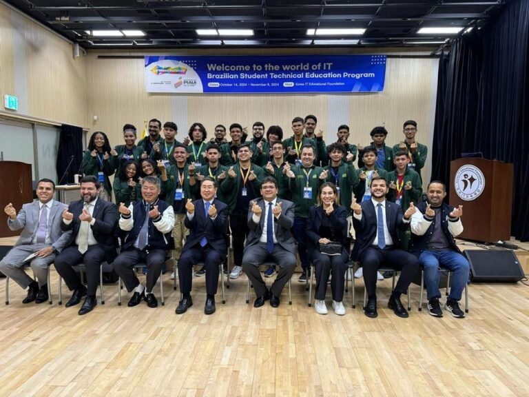 Governador finaliza missão internacional na Ásia com estudantes piauienses em intercâmbio na Coreia do Sul